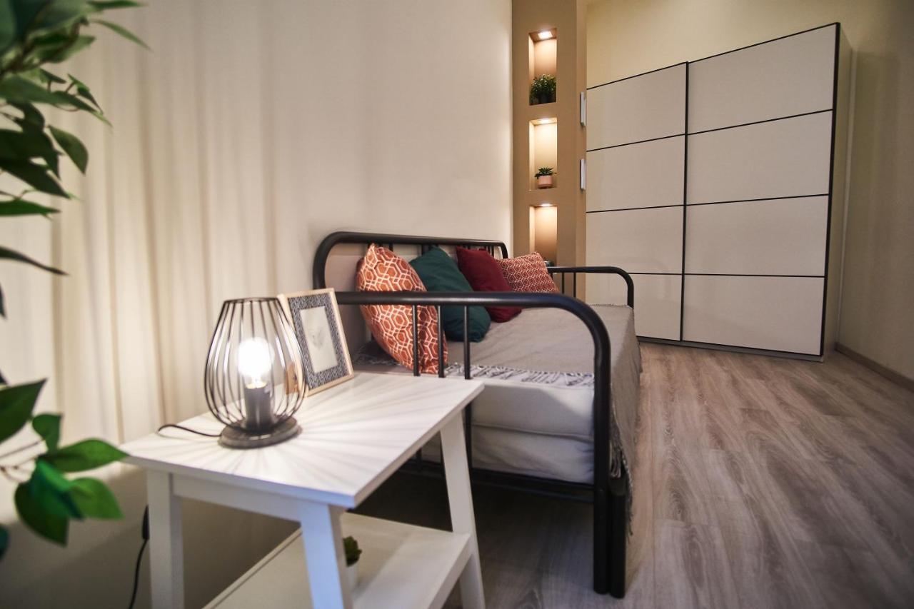 F4 Design Apartment- Budapest Exteriör bild