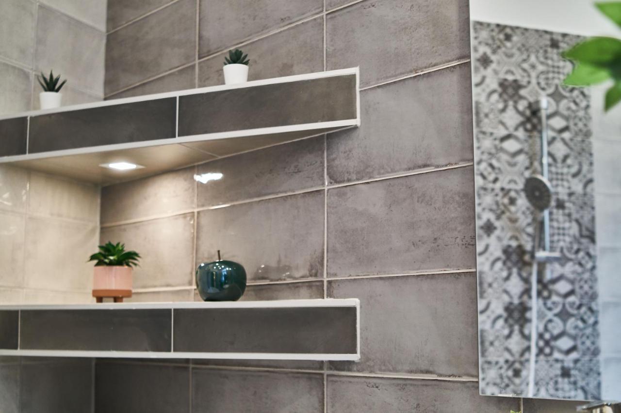 F4 Design Apartment- Budapest Exteriör bild
