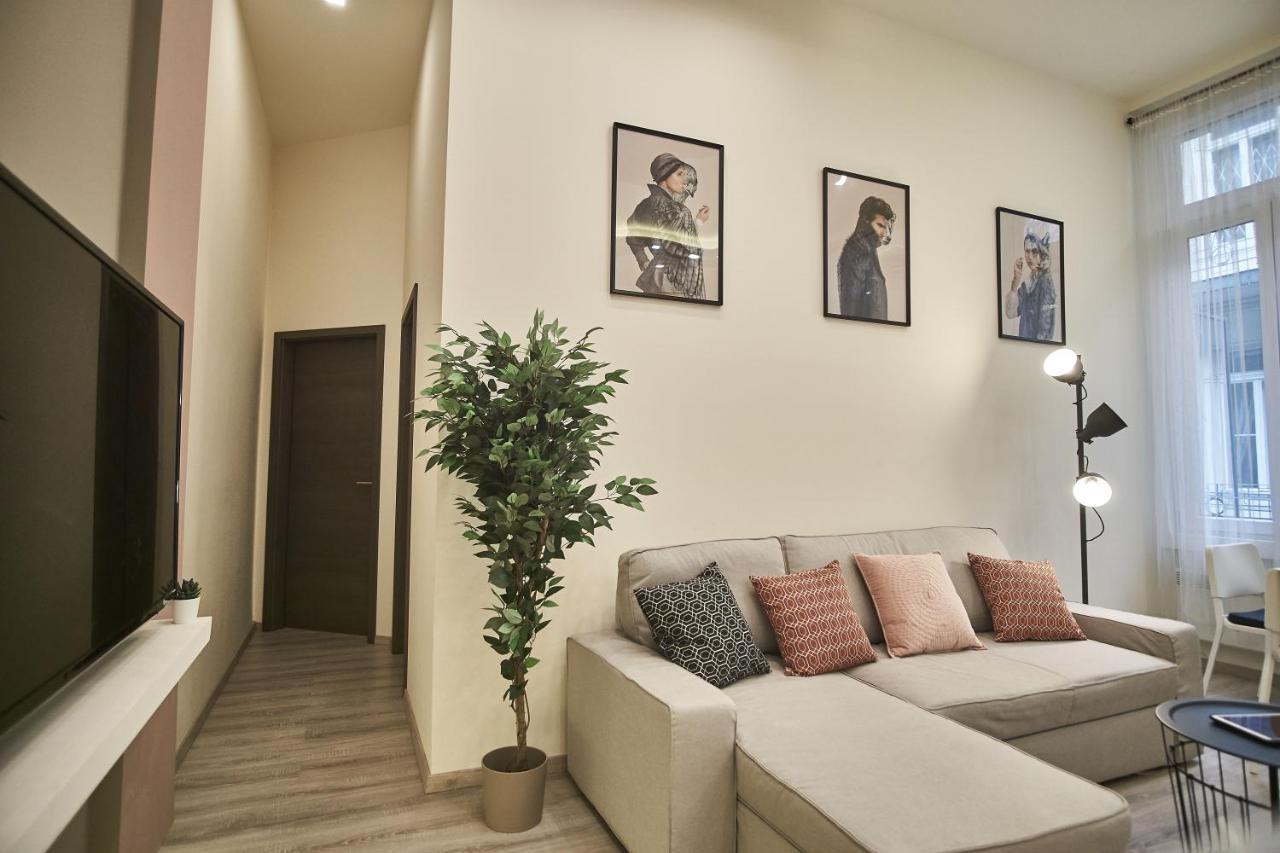 F4 Design Apartment- Budapest Exteriör bild